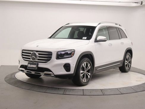 Certified 2026 Mercedes-Benz GLB 250 image 3