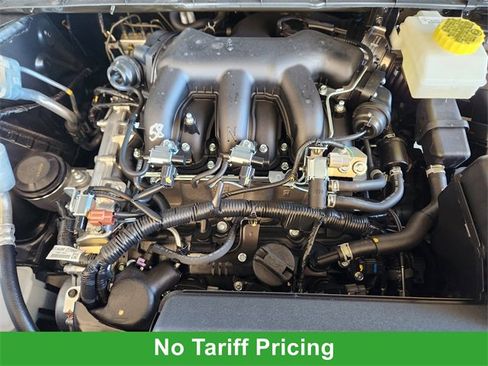 Used 2025 Nissan Pathfinder SL image 22