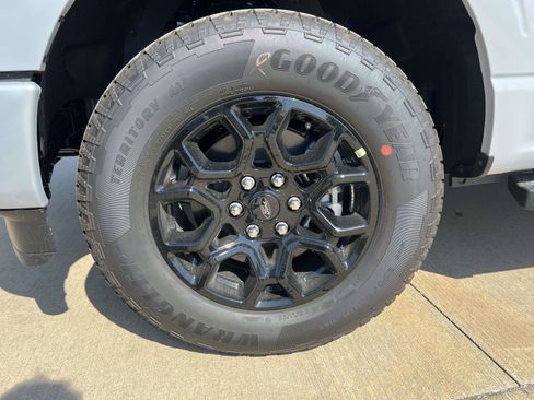 New 2025 Ford F150 XLT w/ Equipment Group 302A MID image 9