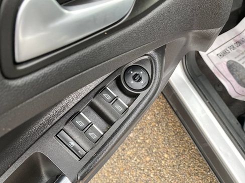 Used 2019 Ford Escape Titanium FWD image 12