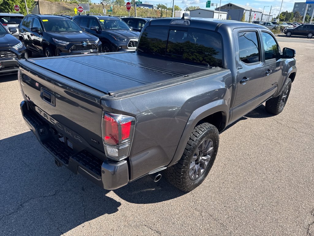 Used 2021 Toyota Tacoma Limited w/ Nightshade Package AWD/4WD image 7