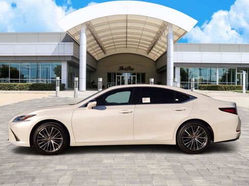 New 2025 Lexus ES 350 w/ Premium Package image 3