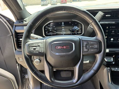Used 2024 GMC Sierra 2500 AT4 w/ AT4 Premium Plus Package AWD/4WD image 15