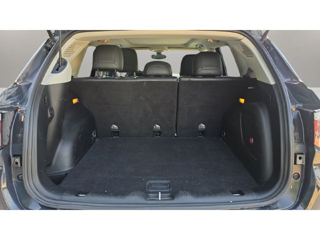 Used 2018 Jeep Compass Limited w/ Navigation Group AWD/4WD image 15