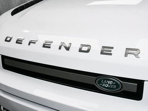 Used 2022 Land Rover Defender 90 X-Dynamic HSE AWD/4WD image 89