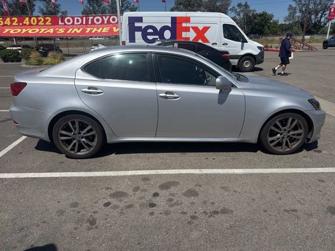 Used 2008 Lexus IS 250 RWD image 6