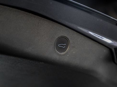 Used 2023 Tesla Model 3 Standard Range RWD image 60