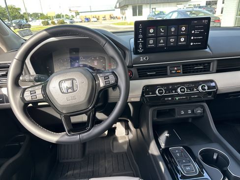 Used 2026 Honda Pilot EX-L image 15
