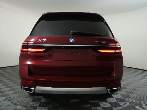 Used 2026 BMW X7 xDrive40i image 4