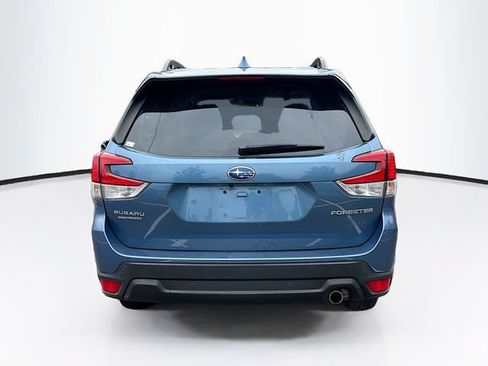 Certified 2023 Subaru Forester Limited AWD/4WD image 8