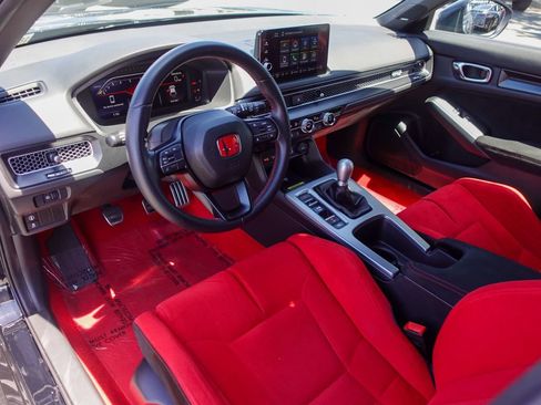 Used 2023 Honda Civic Type R image 12