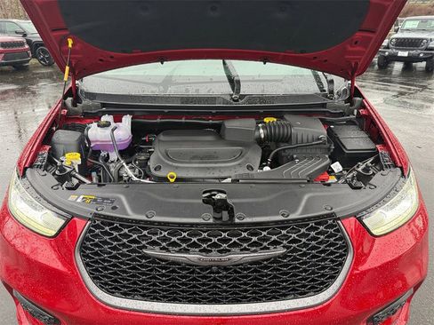 New 2026 Chrysler Pacifica Select image 20