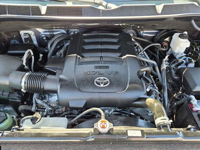 Certified 2021 Toyota Tundra SR5 w/ TRD Off-Road Package AWD/4WD image 21