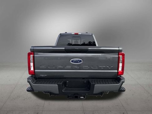 Used 2026 Ford F250 XL w/ STX Appearance Package image 8