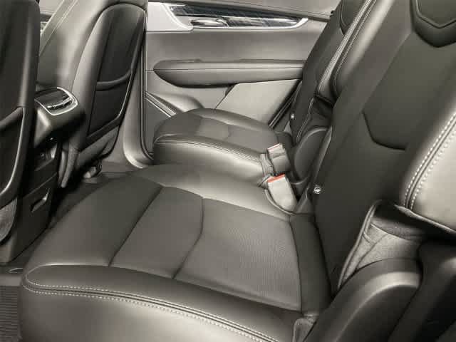 Used 2024 Cadillac XT6 Premium Luxury w/ LPO, Floor Liner Package AWD/4WD image 17
