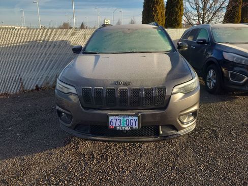 Used 2023 Jeep Cherokee Altitude Lux w/ Lux Elite Package image 5