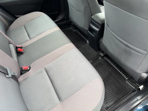 Used 2018 Toyota Corolla LE w/ LE Premium Package w/Moonroof image 23