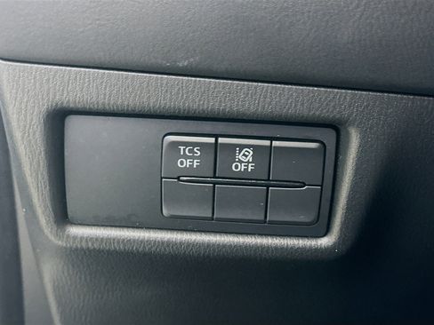 Used 2020 MAZDA CX-5 Touring image 17