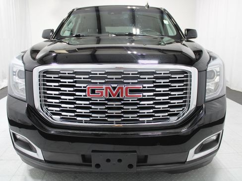 Used 2018 GMC Yukon XL Denali w/ Open Road Package AWD/4WD image 3