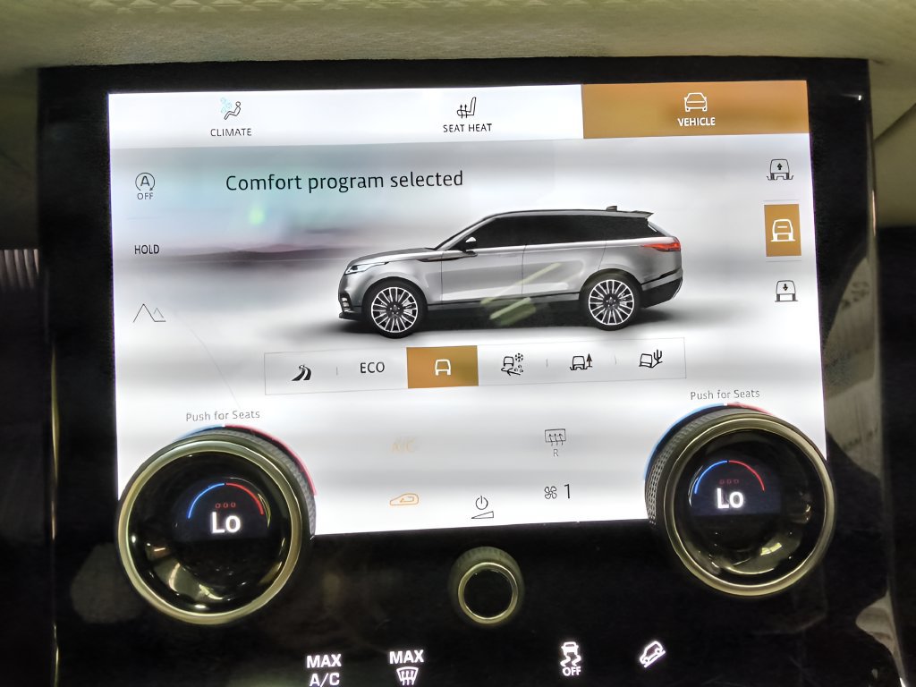 Used 2021 Land Rover Range Rover Velar R-Dynamic S AWD/4WD image 27