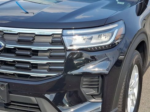 New 2026 Ford Explorer Active AWD/4WD image 9