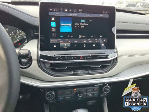 New 2026 Jeep Compass Limited image 9