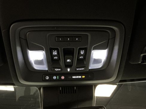 Used 2022 Chevrolet Silverado 1500 High Country AWD/4WD image 20