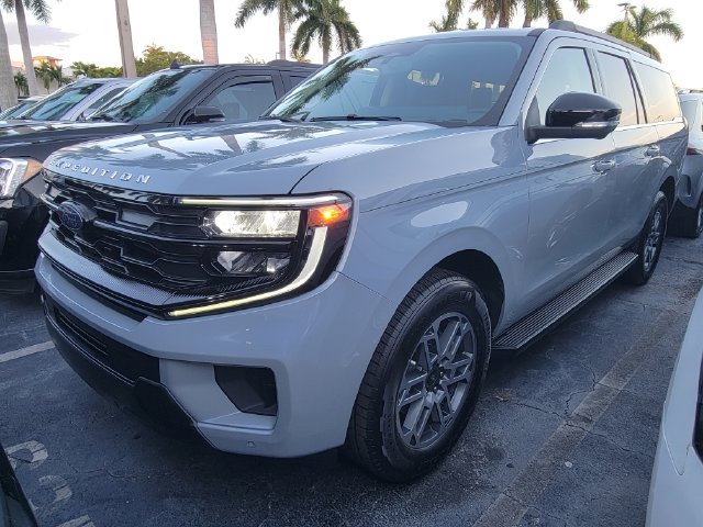 Certified 2026 Ford Expedition Max Active RWD image 32