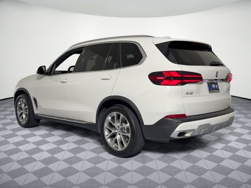 Used 2026 BMW X5 sDrive40i RWD image 3