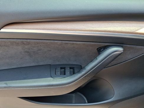 Used 2023 Tesla Model 3 Standard Range RWD image 14
