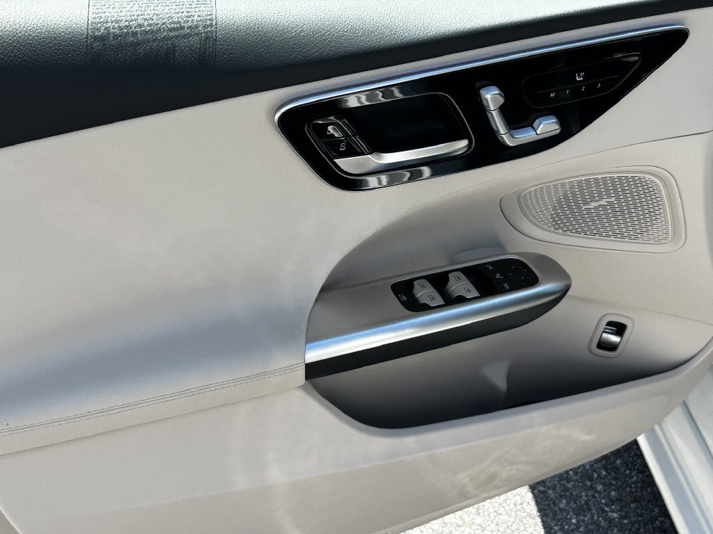 Certified 2025 Mercedes-Benz C 300 Sedan image 11