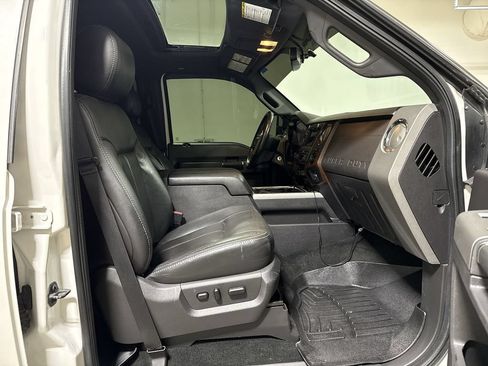 Used 2012 Ford F250 Lariat w/ Lariat Ultimate Pkg AWD/4WD image 23