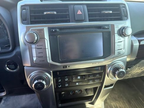 Used 2017 Toyota 4Runner Limited AWD/4WD image 19
