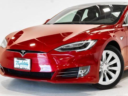 Used 2017 Tesla Model S 100D AWD/4WD image 2