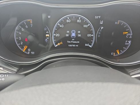 Used 2018 Jeep Grand Cherokee Overland image 20