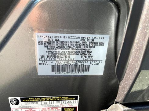 New 2025 Nissan Kicks SR image 13