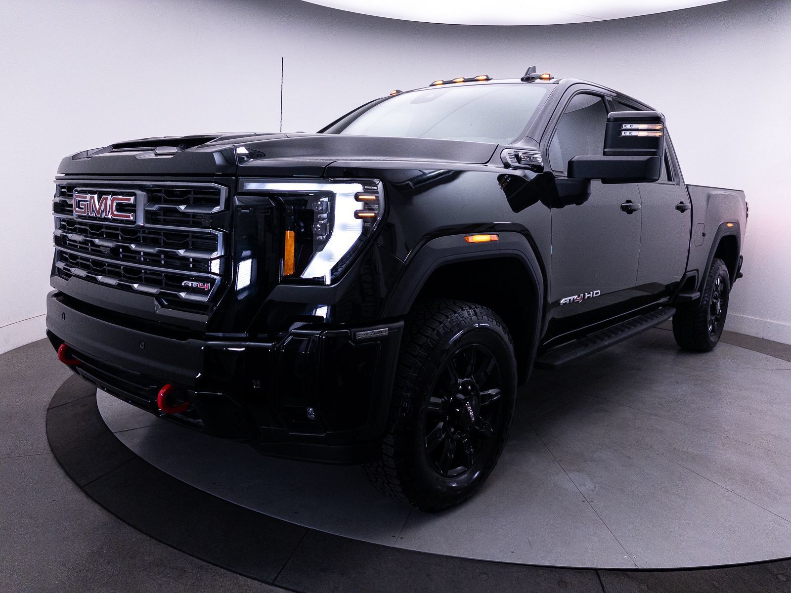 Used 2025 GMC Sierra 2500 AT4 w/ AT4 Premium Plus Package AWD/4WD image 17