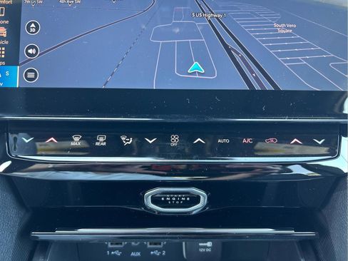 New 2026 Jeep Grand Cherokee L Limited RWD image 29