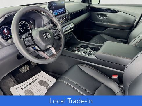 New 2025 Honda Pilot TrailSport image 10