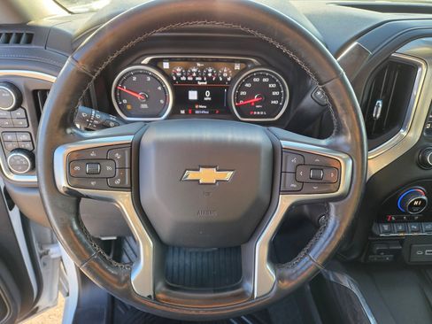 Used 2020 Chevrolet Silverado 3500 LTZ w/ LTZ Premium Package image 17