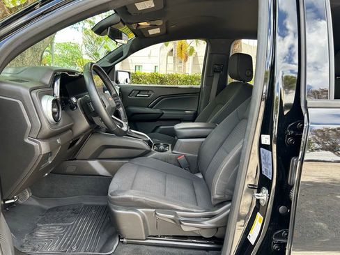 Used 2023 Chevrolet Colorado LT w/ LT Convenience Package image 16