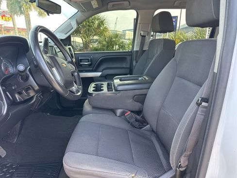 Used 2017 Chevrolet Silverado 1500 LT w/ All Star Edition image 6