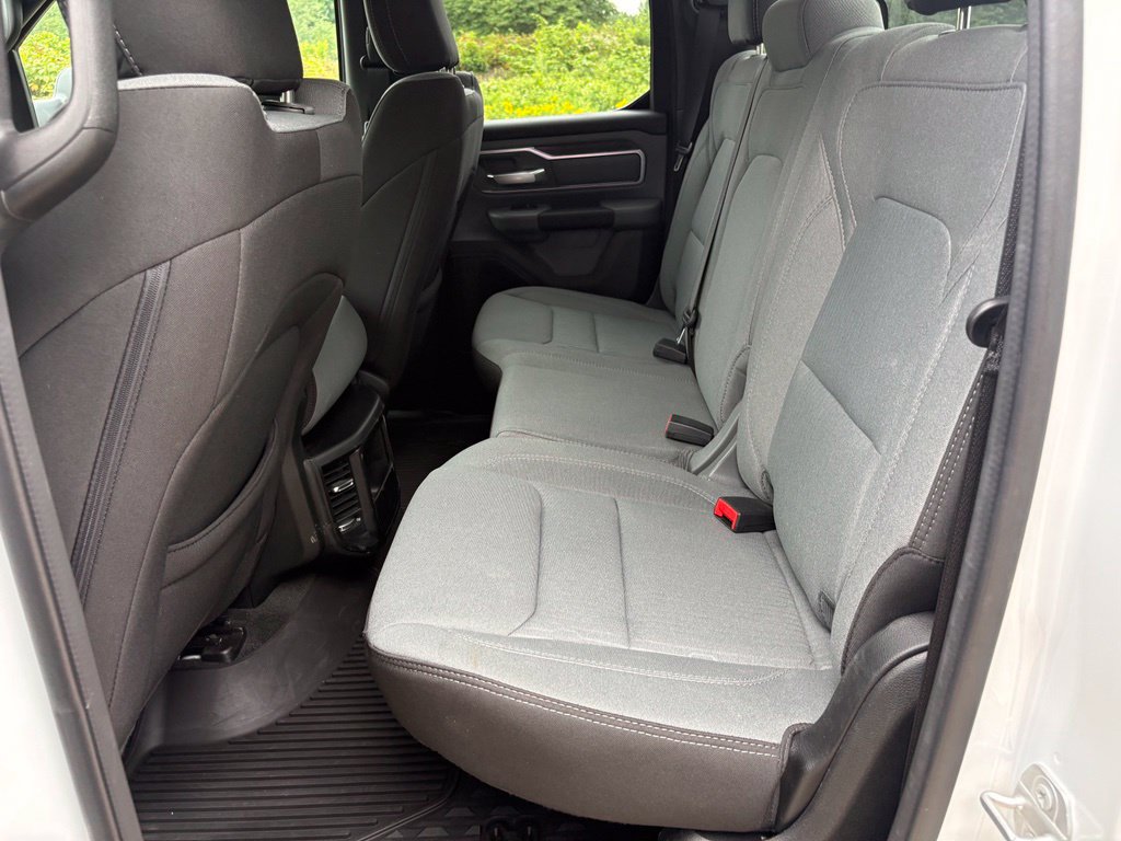 Used 2023 RAM 1500 Big Horn AWD/4WD image 38