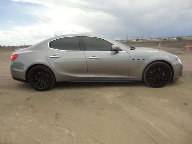 Used 2016 Maserati Ghibli S RWD image 6