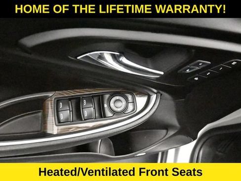 Used 2016 Chevrolet Malibu Premier w/ Driver Confidence Package II FWD image 13