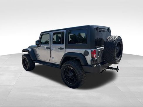 Used 2015 Jeep Wrangler Unlimited Sport w/ Quick Order Package 24S AWD/4WD image 5
