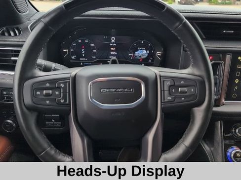 Used 2024 GMC Yukon Denali Ultimate AWD/4WD image 9
