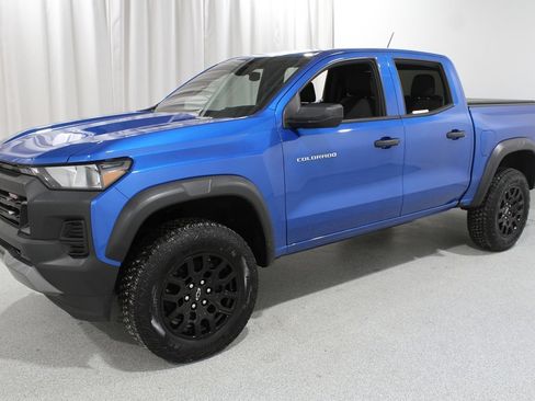 Certified 2023 Chevrolet Colorado Trail Boss w/ Advanced Trailering Package image 3