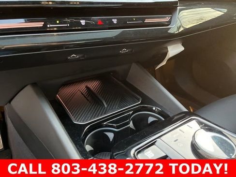 Used 2024 BMW 530i w/ M Sport Package image 26