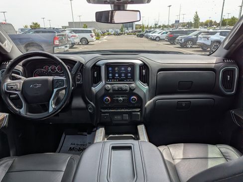 Used 2020 Chevrolet Silverado 1500 RST AWD/4WD image 30